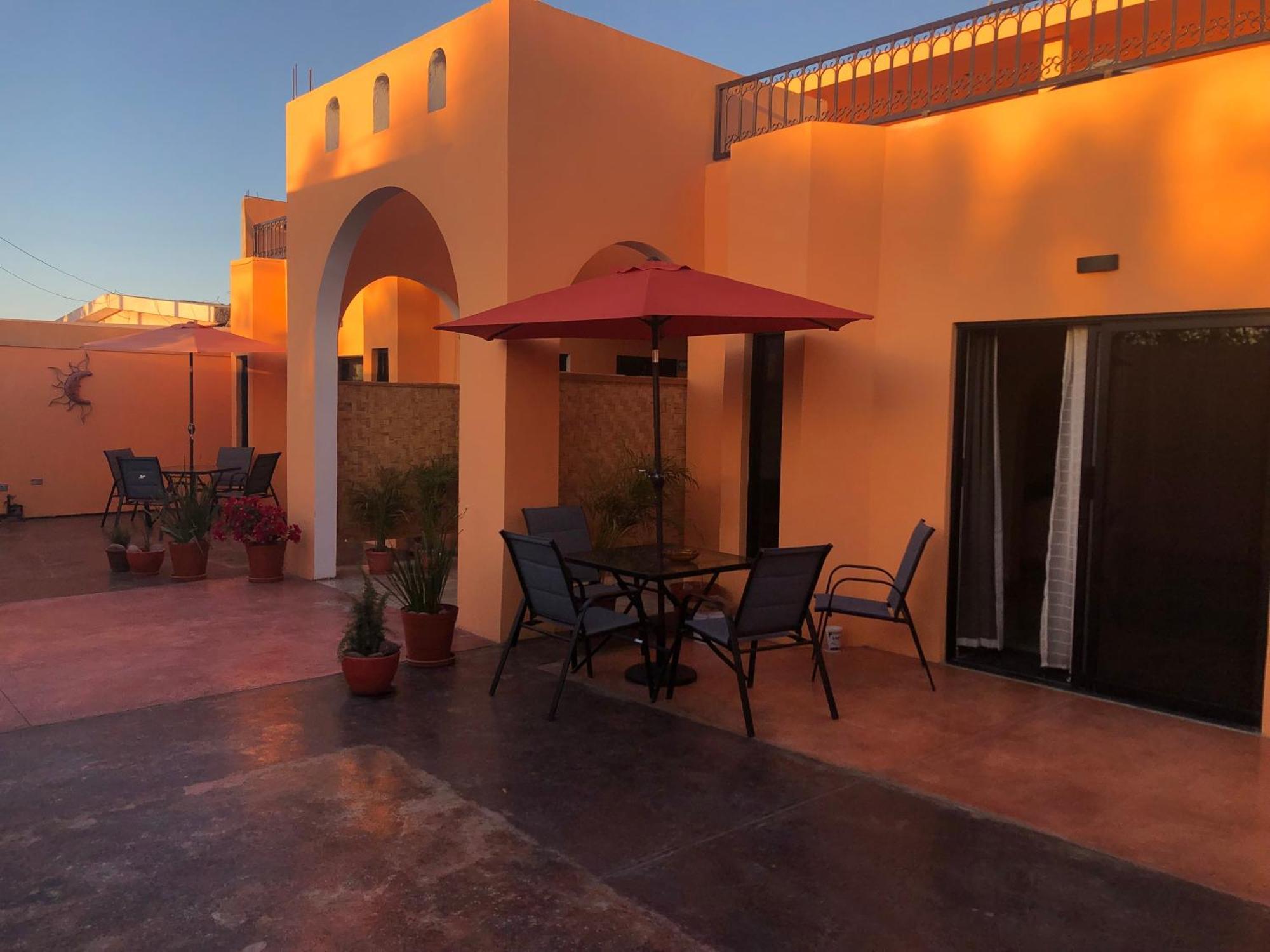 Tres Iguanas Apart Hotel - New, Cozy & Spacious Flats, Short Walk To Beach Loreto  Esterno foto