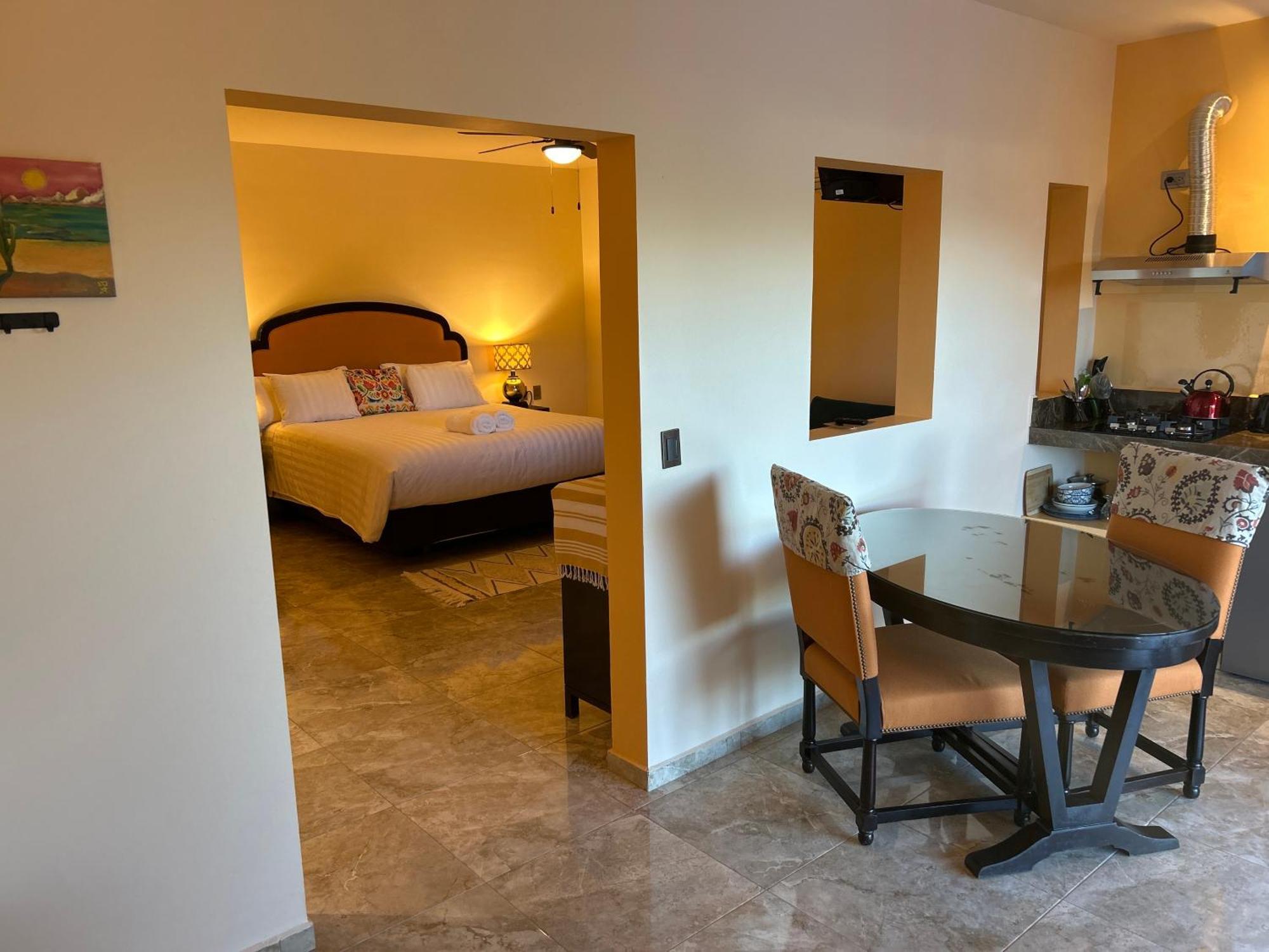 Tres Iguanas Apart Hotel - New, Cozy & Spacious Flats, Short Walk To Beach Loreto  Esterno foto